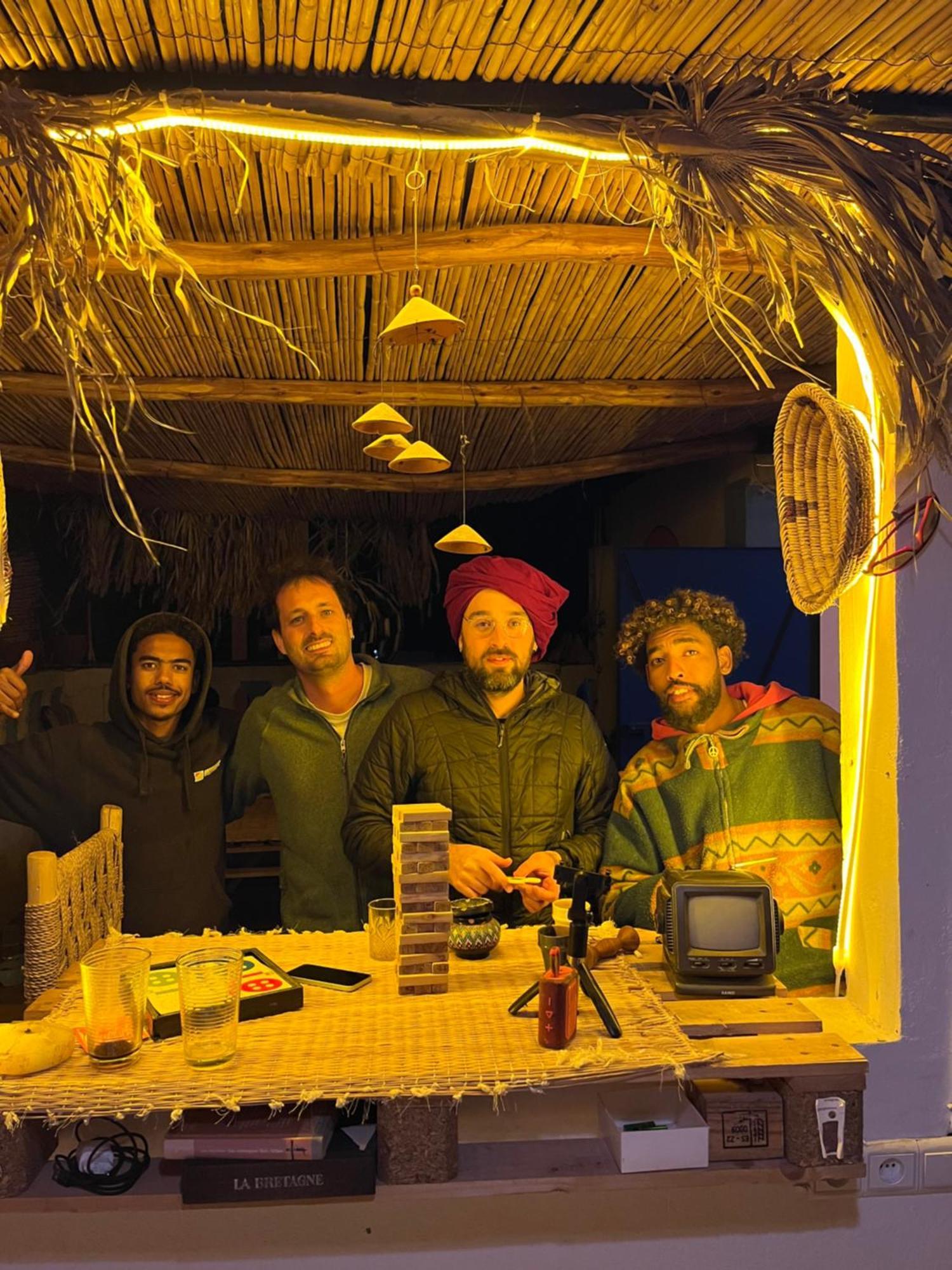 بيت شباب Bright Wave Surfhouse Tamraght المظهر الخارجي الصورة